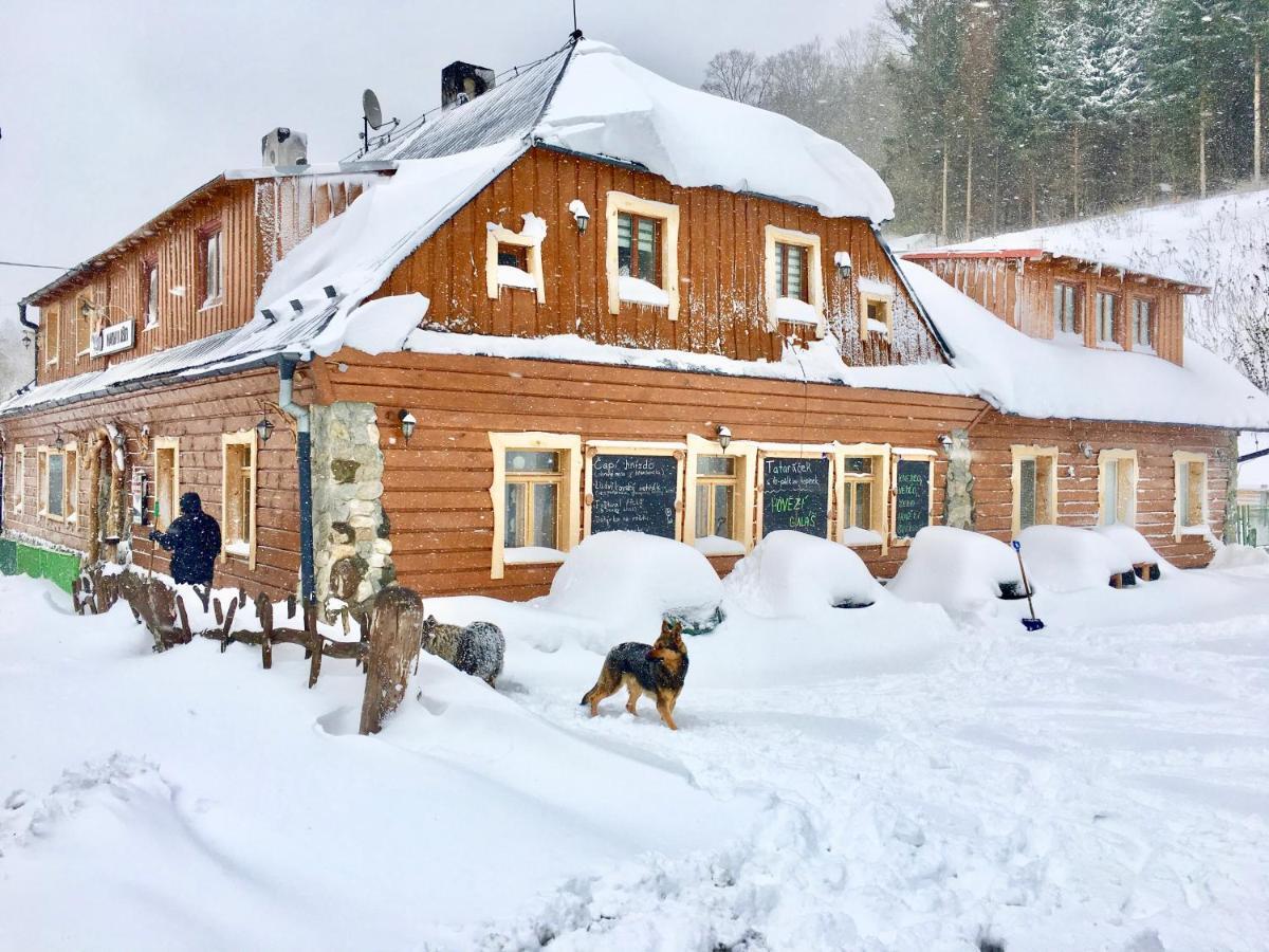 Pension U Jiriho Ludvíkov Buitenkant foto